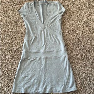 Lululemon t shirt dress sz6